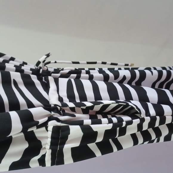 MARC NEW YORK andrew marc LEOPARD JUMPSUIT SZ M - Picture 5 of 8